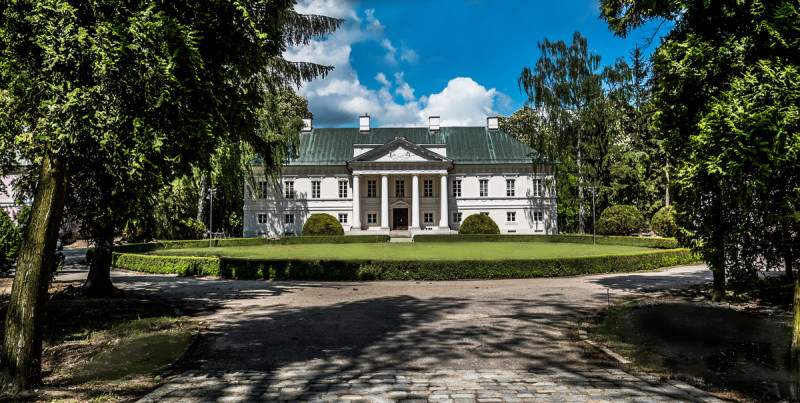 palac-mala-wies zdjęcie prezentacji gdzie wesele