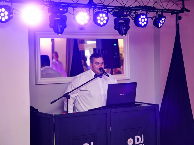 dj-bzyk-duet-djwodzirej-z-instrumentami zdjęcie prezentacji gdzie wesele