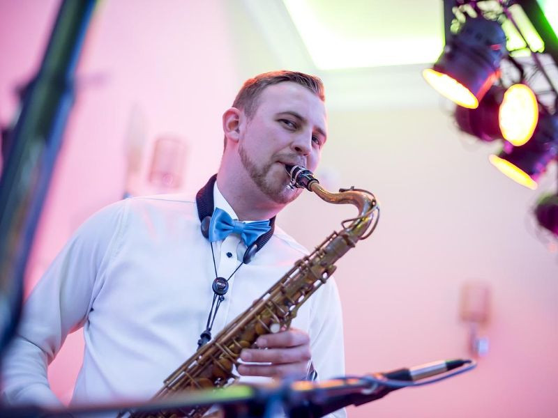 dj-wodzirej-andrzej-pakosz zdjęcie prezentacji gdzie wesele
