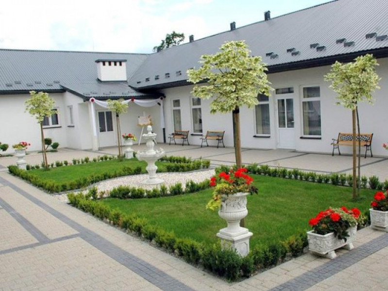 dom-weselny-bialy-dworek zdjęcie prezentacji gdzie wesele