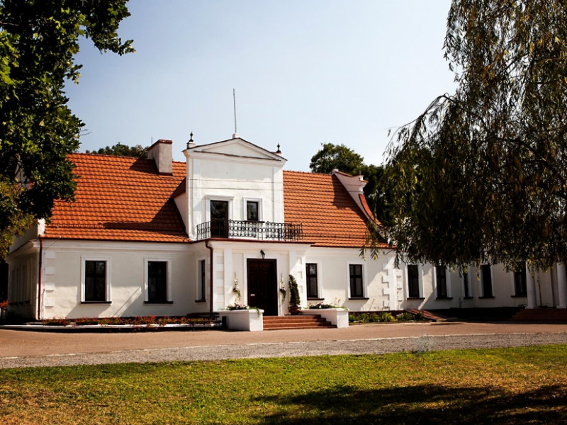 dwor-w-marcinkowie-gornym zdjęcie prezentacji gdzie wesele