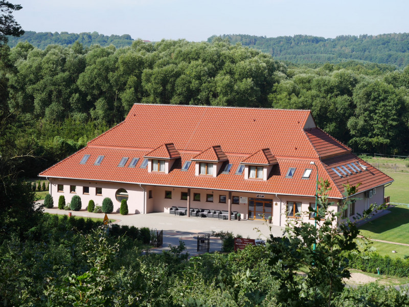 dworek-w-dolinie zdjęcie prezentacji gdzie wesele