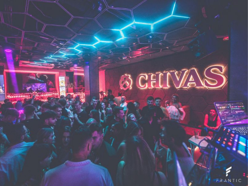 frantic-club zdjęcie prezentacji gdzie wesele