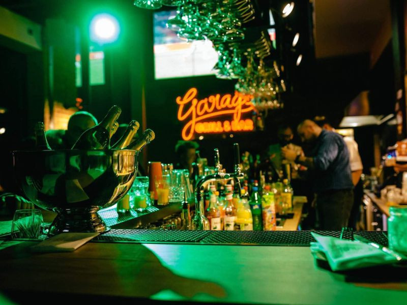 garage-grill-bar zdjęcie prezentacji gdzie wesele