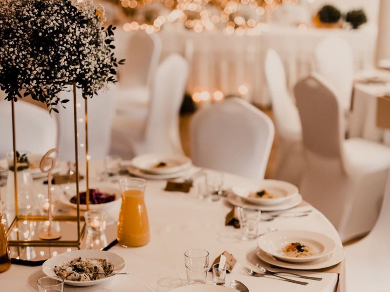 hotel-i-restauracja-ksiezyc zdjęcie prezentacji gdzie wesele