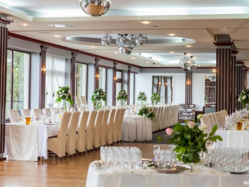 hotel-szarlota-kompleks-wypoczynkowy zdjęcie prezentacji gdzie wesele