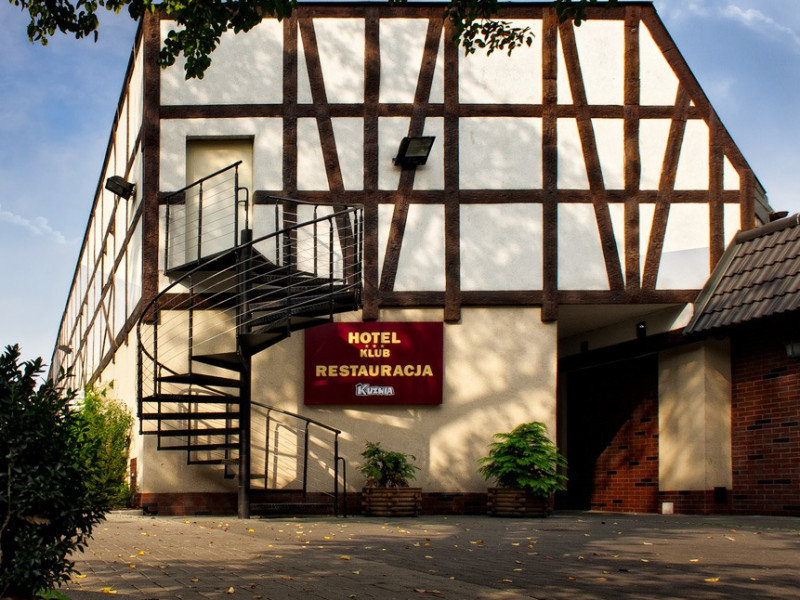 hotel-klub-restauracja-kuznia zdjęcie prezentacji gdzie wesele