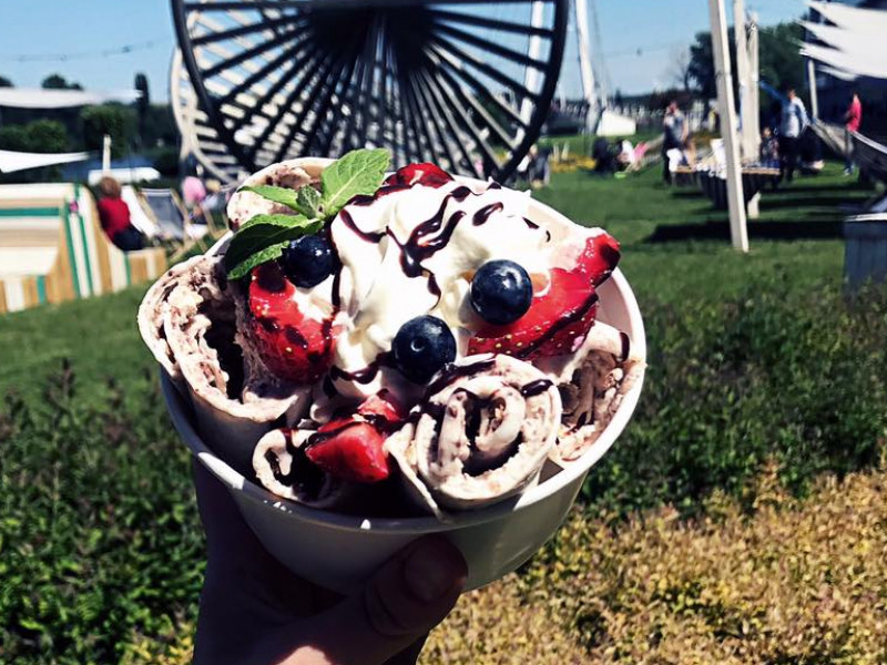 made-in-thailand-lody-tajskie zdjęcie prezentacji gdzie wesele