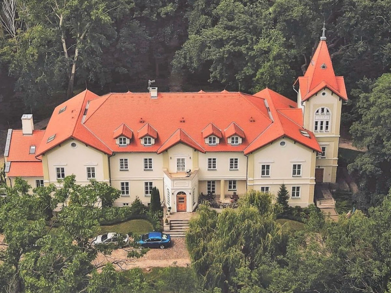 palac-kobylin zdjęcie prezentacji gdzie wesele