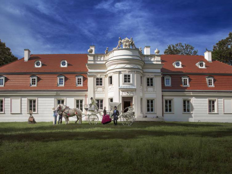 palac-rusinow zdjęcie prezentacji gdzie wesele