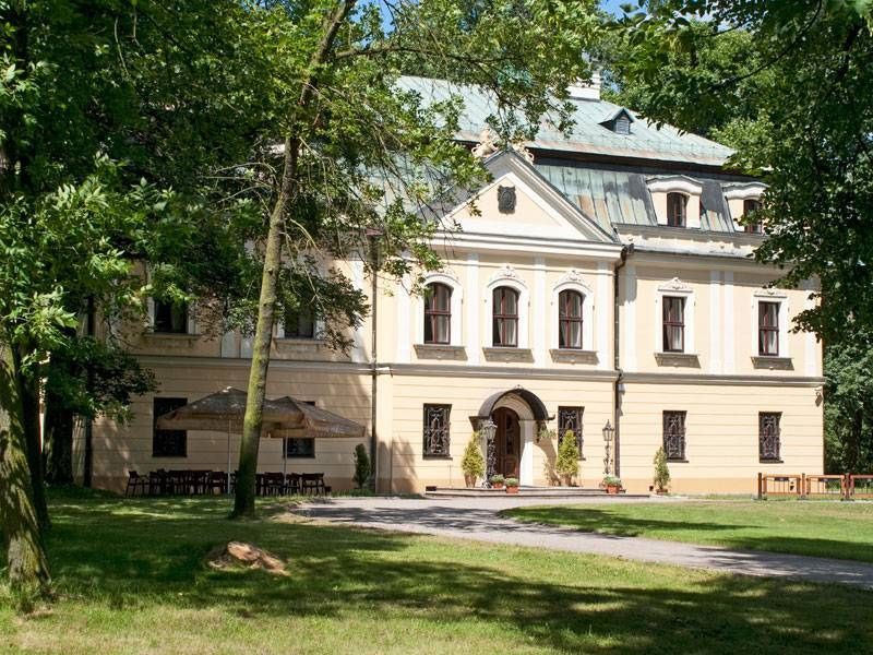 palac-w-rybnej zdjęcie prezentacji gdzie wesele