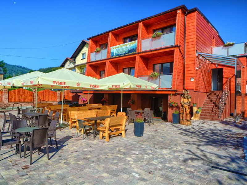 pensjonat-restauracja-lustrzany-zakatek zdjęcie prezentacji gdzie wesele