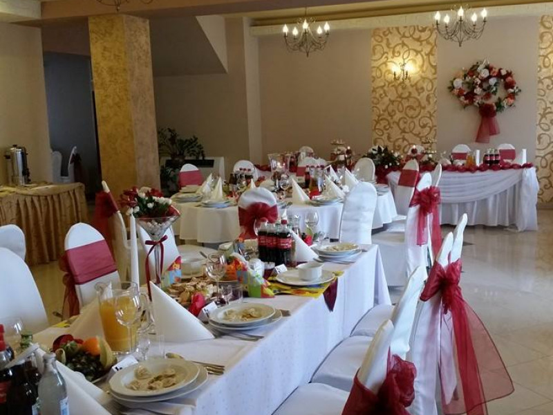 restauracja-lesny-dworek zdjęcie prezentacji gdzie wesele
