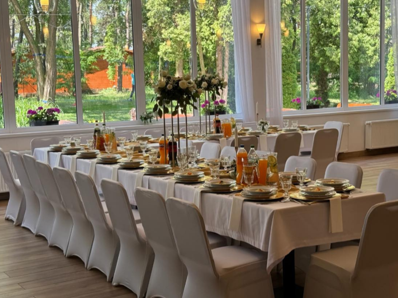 restauracja-lesny-ogrod-osrodek-delfin zdjęcie prezentacji gdzie wesele