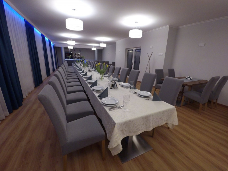restauracja-malinowy-chrusniak zdjęcie prezentacji gdzie wesele