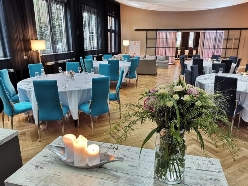 restauracja-nawigacja zdjęcie prezentacji gdzie wesele