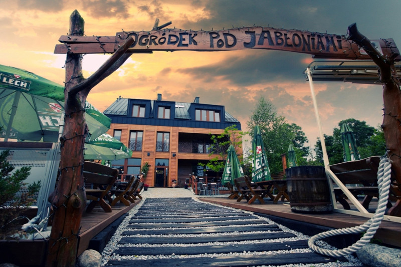 restauracja-ogrodek-pod-jabloniami zdjęcie prezentacji gdzie wesele