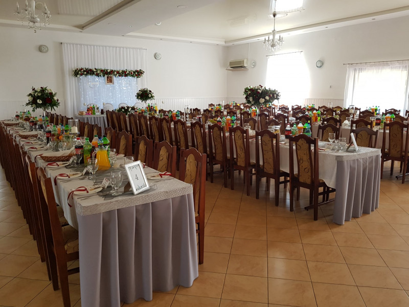 sala-balowa-w-nurzynie zdjęcie prezentacji gdzie wesele