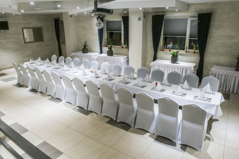 sala-bankietowa-hostel-centrum zdjęcie prezentacji gdzie wesele