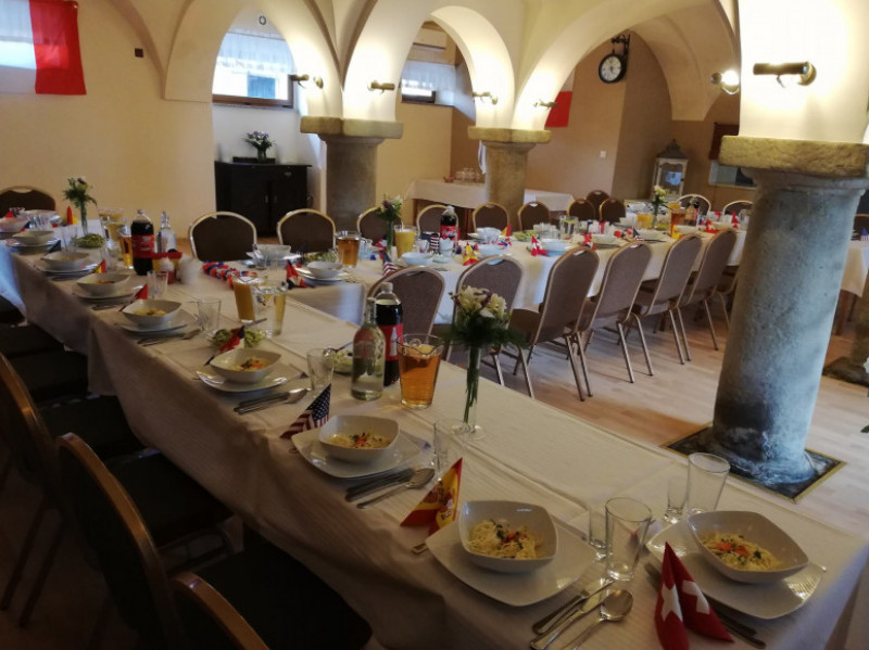 sala-bankietowa-kredens-witoszow zdjęcie prezentacji gdzie wesele