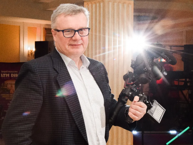 wideo-pryzmatpl-robert-kwiecinski zdjęcie prezentacji gdzie wesele