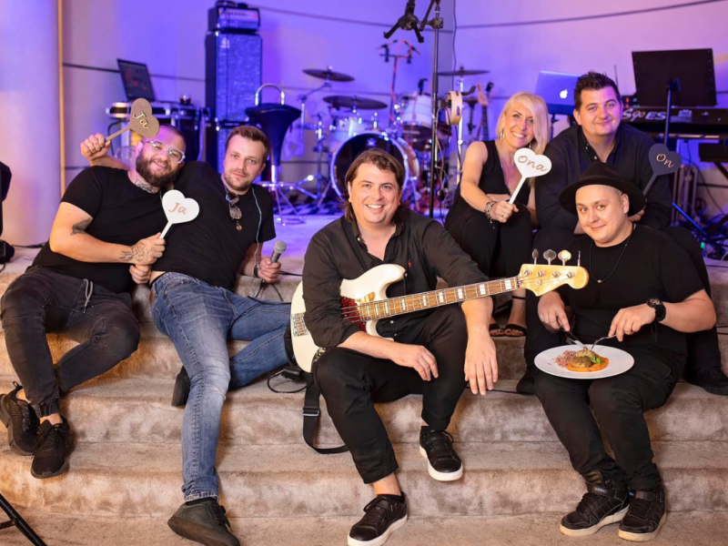 zespol-wonderful-live zdjęcie prezentacji gdzie wesele